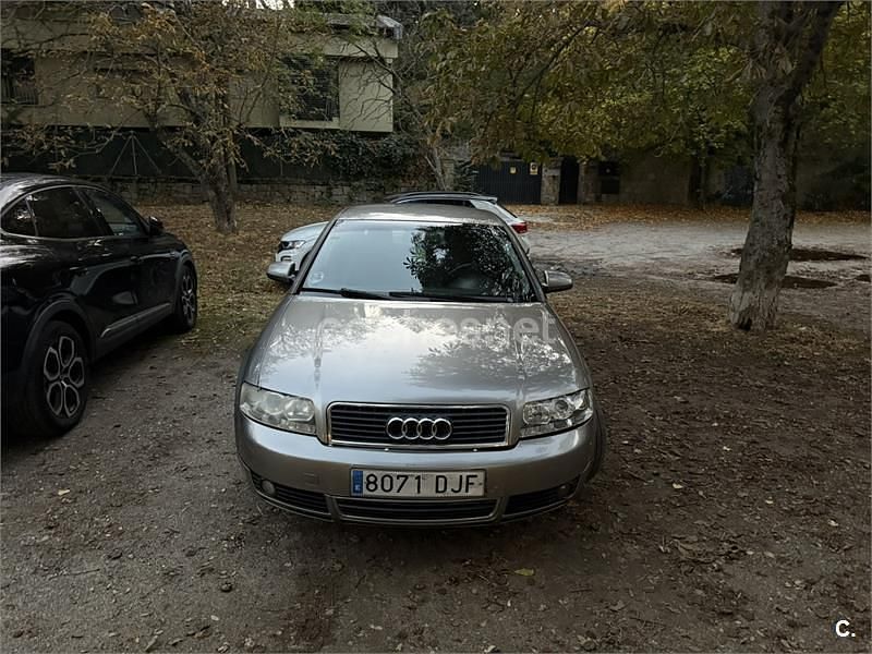 Gris / plata Usado 2005 Audi A4 Familiar | 2400 € (Super precio) - Imagen 1/4