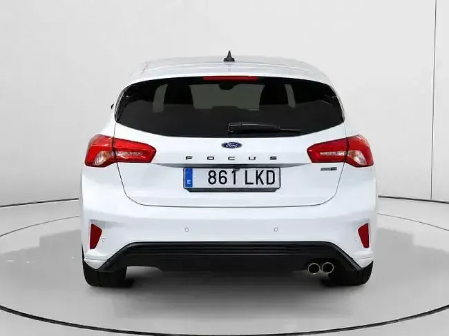 Usado Ford Focus ST-Line 125 CV (91 kW) 2020 Blanco