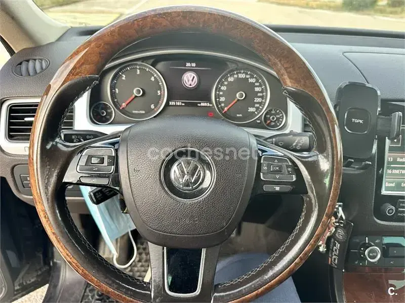 Usado VW Touareg 239 CV (175 kW) 2011 Azul SUV