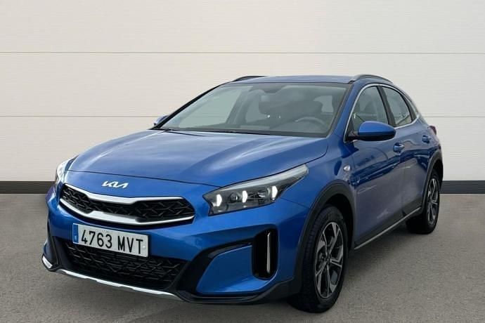 Usado Kia XCeed 140 CV (102 kW) 2024 Azul SUV