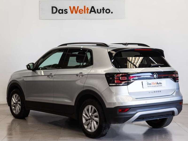 Usado VW T-Cross Advance 95 CV (69 kW) 2022 Plata SUV