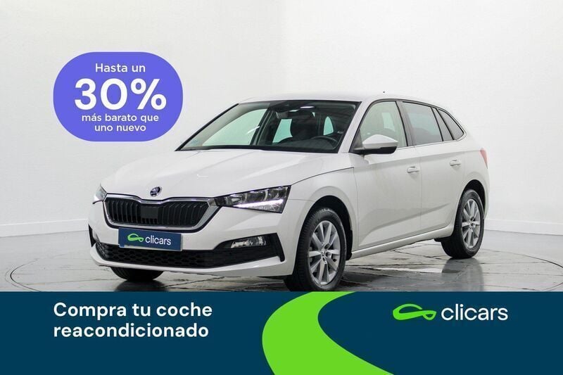Blanco Usado 2022 Skoda Scala Utilitario | 16.490 € (Precio justo) - Imagen 1/4