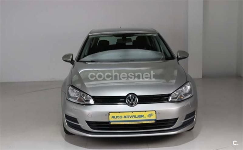 Usado VW Golf VII Sportline 140 CV (102 kW) 2013 Gris / plata Berlina
