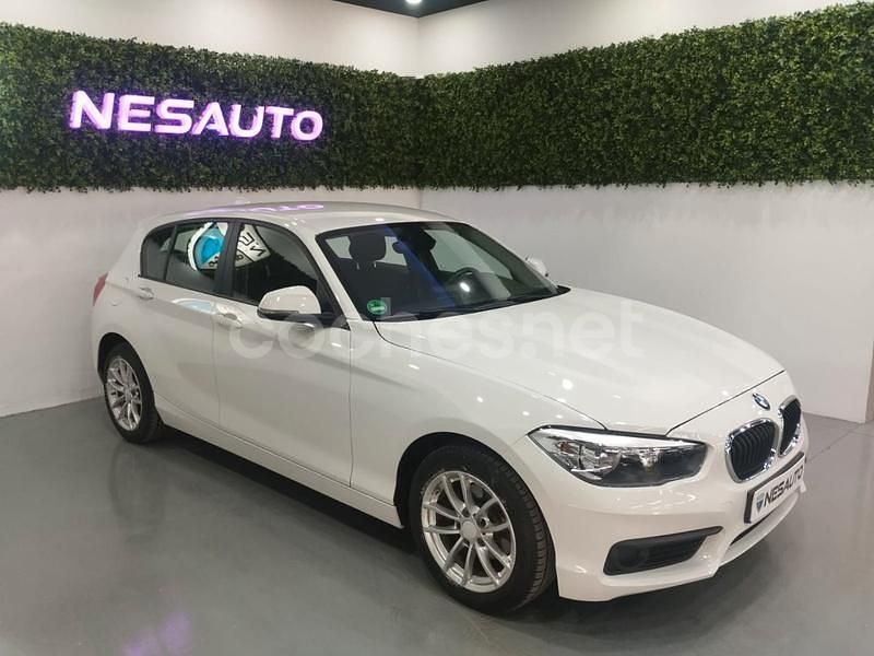 Blanco Usado 2018 BMW 118 Sport Line Utilitario | 17.999 € (Precio justo) - Imagen 1/4