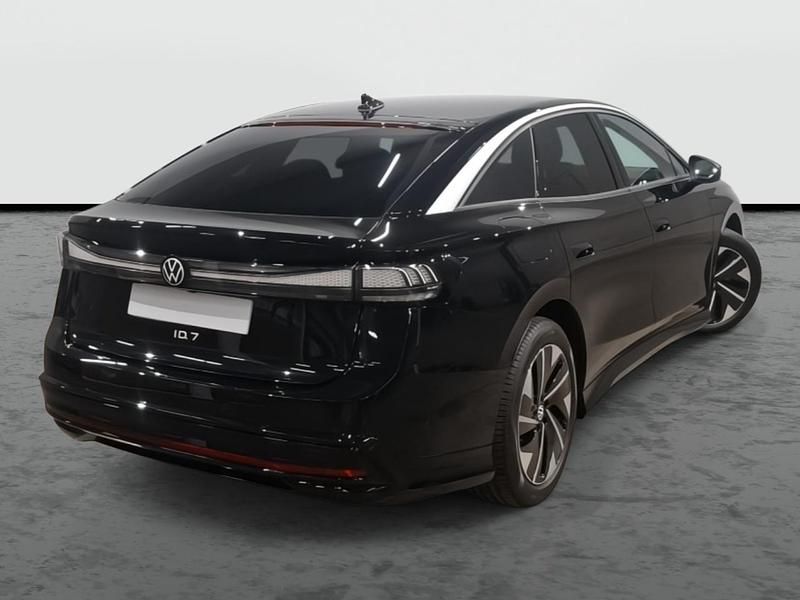 Nuevo VW ID.7 Pro 209 kW (285 CV) 2025 Negro granadilla metalizado