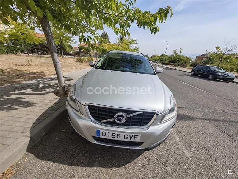 Gris / plata Usado 2010 Volvo XC60 Kinetic SUV | 9000 € (Super precio) - Imagen 1/3