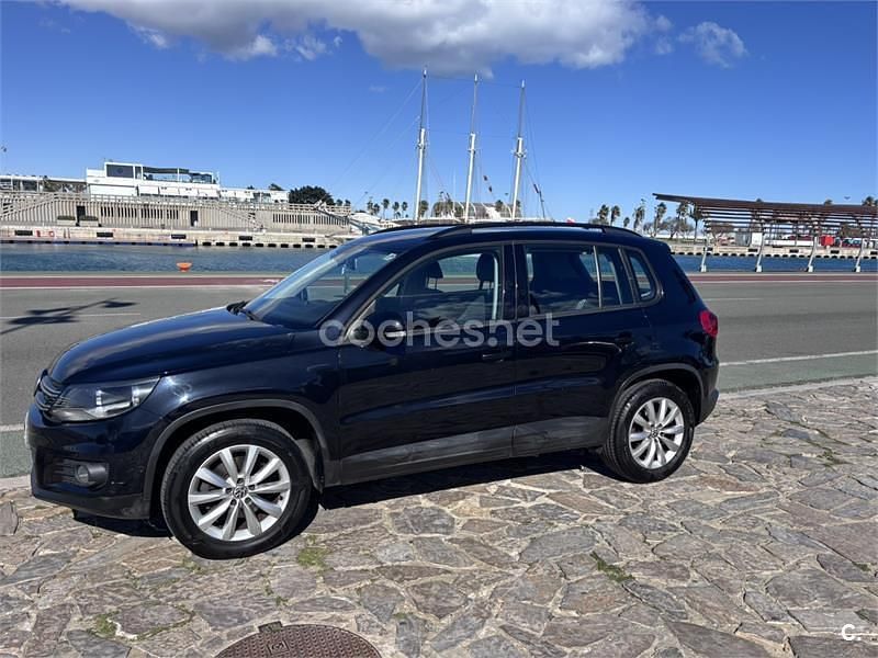 Usado VW Tiguan 110 CV (80 kW) 2012 Negro SUV