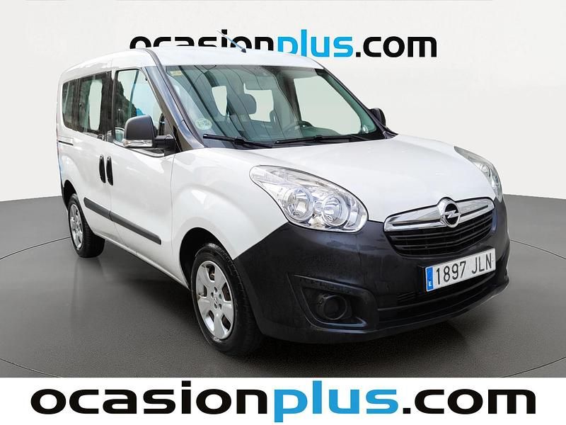 Usado Opel Combo Expression 90 CV (66 kW) 2016 Blanco Monovolumen