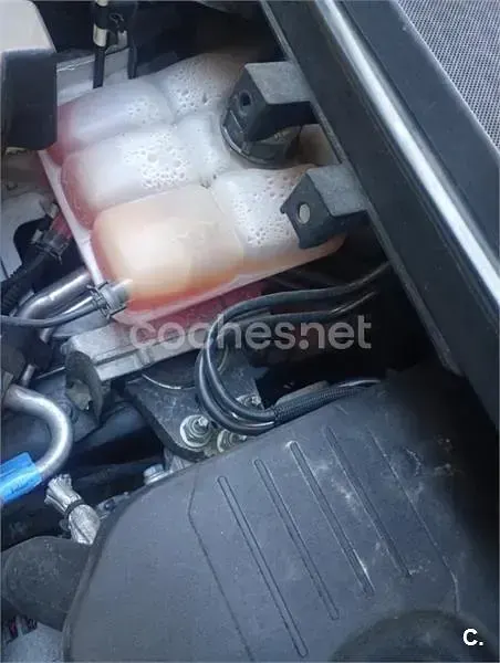 Usado Ford Transit Connect Trend 100 CV (73 kW) 2016 Blanco Monovolumen