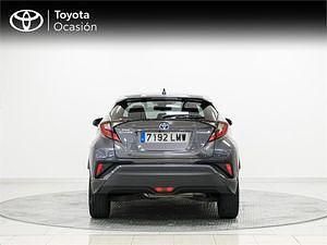 Usado Toyota C-HR Advance 122 CV (89 kW) 2021 Gris SUV