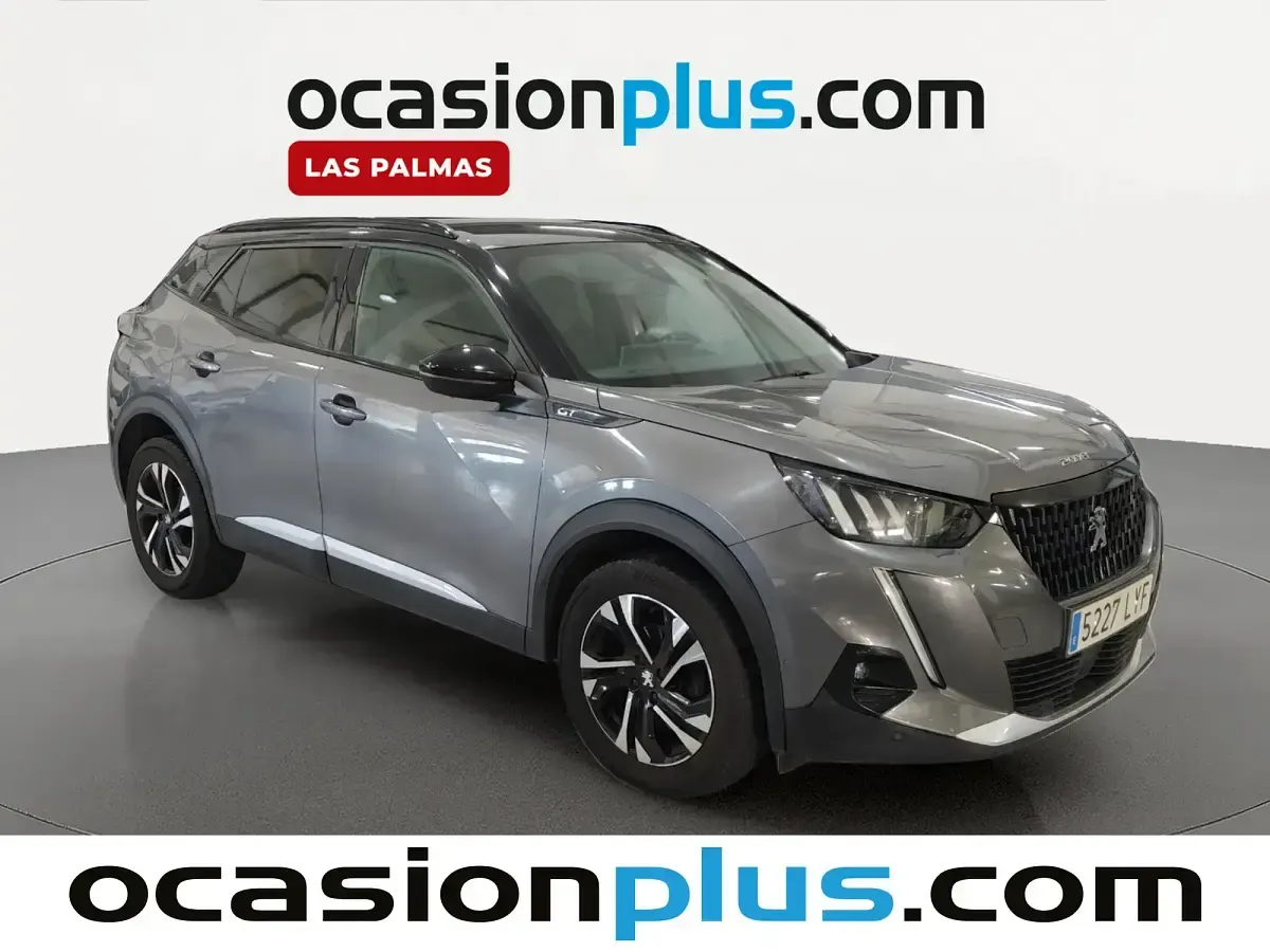 Usado Peugeot 2008 GT 130 CV (95 kW) 2022 Gris SUV