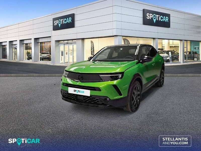 Verde Usado 2024 Opel Mokka-e GS Line SUV | 21.900 € - Imagen 1/4