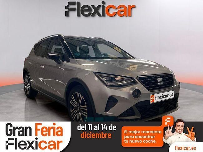 Gris Usado 2024 Seat Arona FR SUV | 18.990 € (Precio justo) - Imagen 1/4