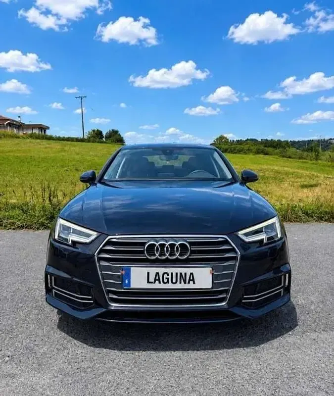 Usado Audi A4 S-Line 150 CV (110 kW) 2018 Negro Berlina