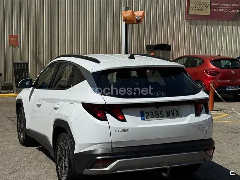 Usado Hyundai Tucson N Line 136 CV (100 kW) 2024 Blanco SUV