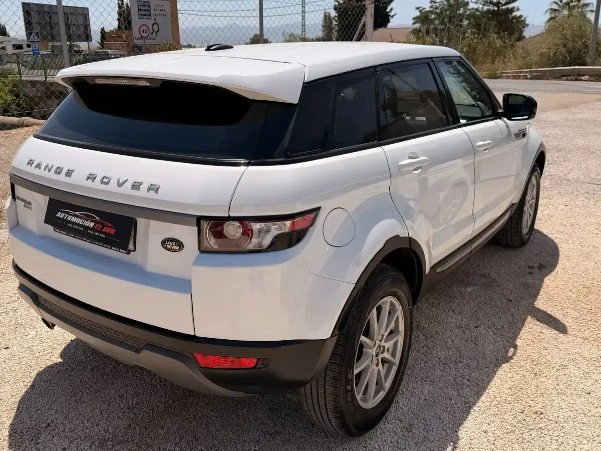 Usado Land Rover Range Rover evoque Prestige 150 CV (110 kW) 2013 Blanco SUV