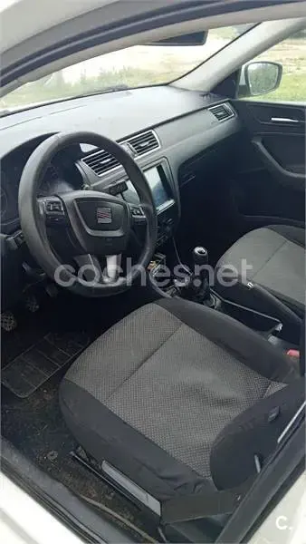 Usado Seat Toledo Ecomotive 105 CV (77 kW) 2013 Blanco Utilitario