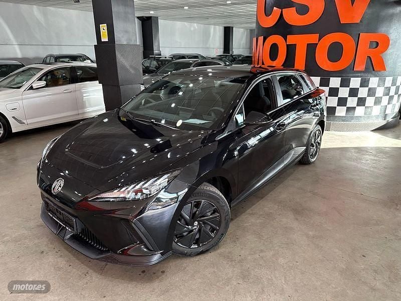 Negro Usado 2023 MG MG4 EV Utilitario | 17.850 € (Precio justo) - Imagen 1/4