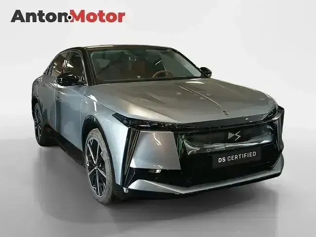 Nuevo DS Automobiles N°8 256 kW (349 CV) 2026 Verde SUV