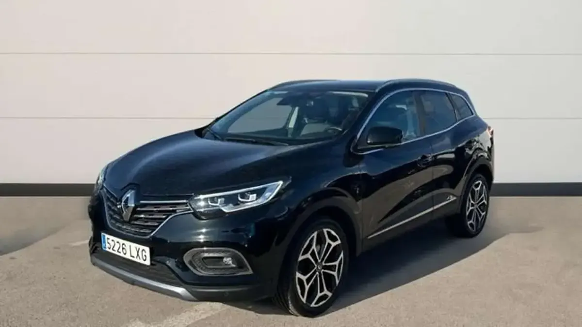Usado Renault Kadjar Zen 140 CV (102 kW) 2022 Negro SUV