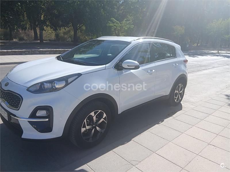 Blanco Usado 2019 Kia Sportage SUV | 15.500 € (Precio justo) - Imagen 1/4