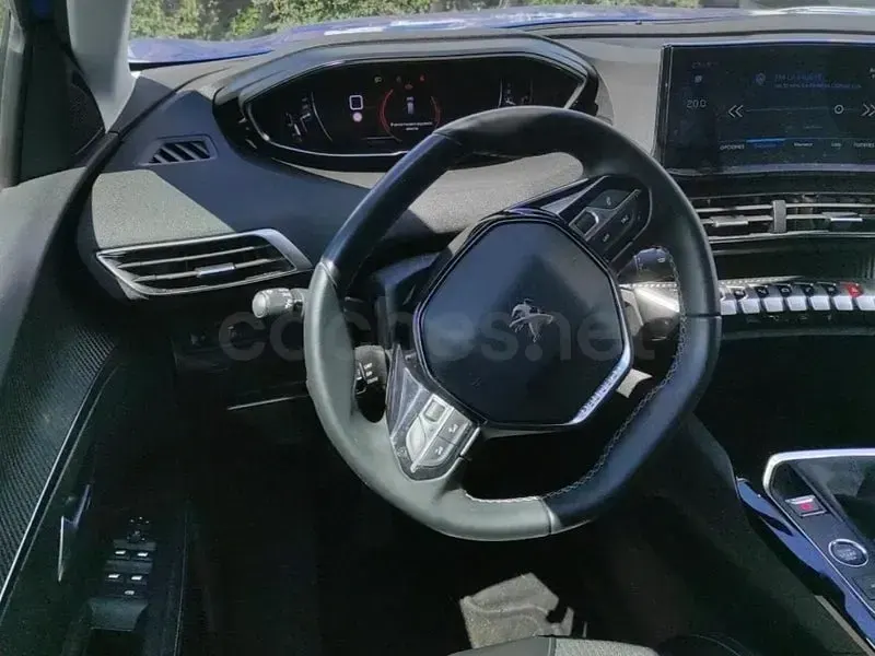 Usado Peugeot 3008 Allure 130 CV (95 kW) 2021 Azul SUV