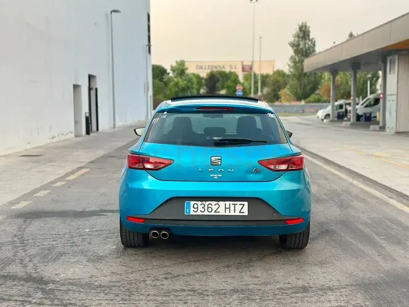 Usado Seat Leon SC FR 150 CV (110 kW) 2013 Azul Utilitario