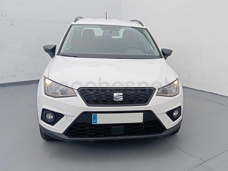 Usado Seat Arona Ecomotive 95 CV (69 kW) 2020 Blanco SUV