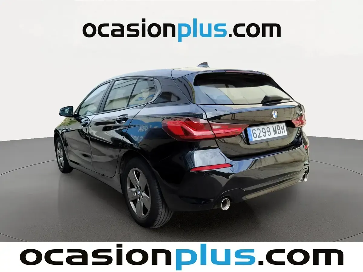 Usado BMW 118 150 CV (110 kW) 2022 Negro Utilitario