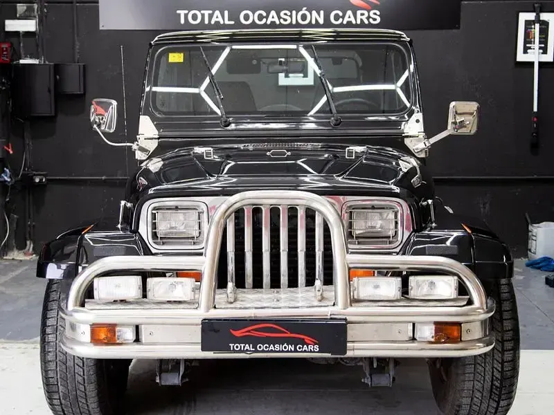 Usado Jeep Wrangler 181 CV (133 kW) 1993 Negro SUV