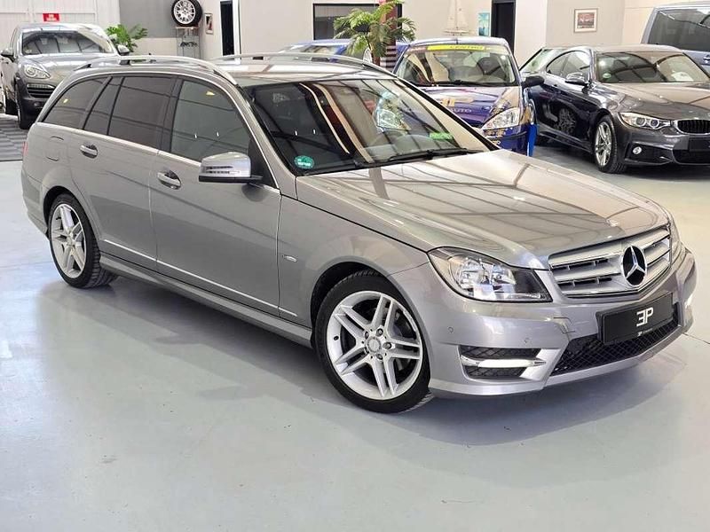 Usado Mercedes C250 Avantgarde 204 CV (150 kW) 2012 Gris Familiar