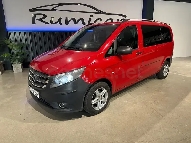 Usado Mercedes Vito Marco Polo 114 CV (83 kW) 2016 Rojo Van