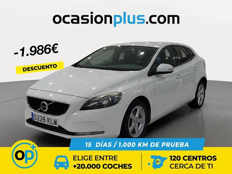 Usado Volvo V40 Kinetic 120 CV (88 kW) 2018 Blanco Berlina