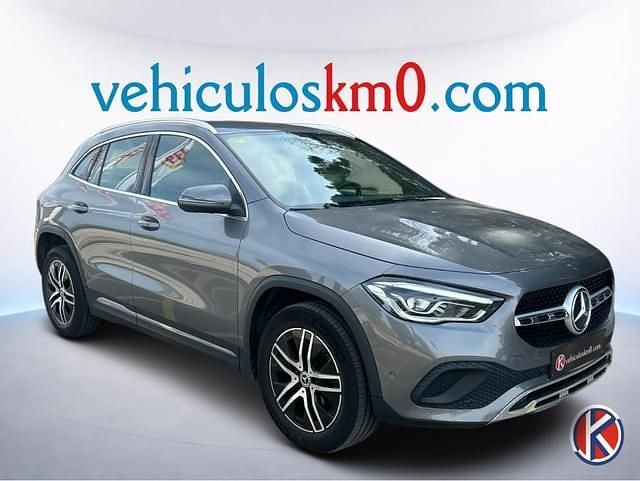 Usado Mercedes GLA200 150 CV (110 kW) 2020 Blanco SUV