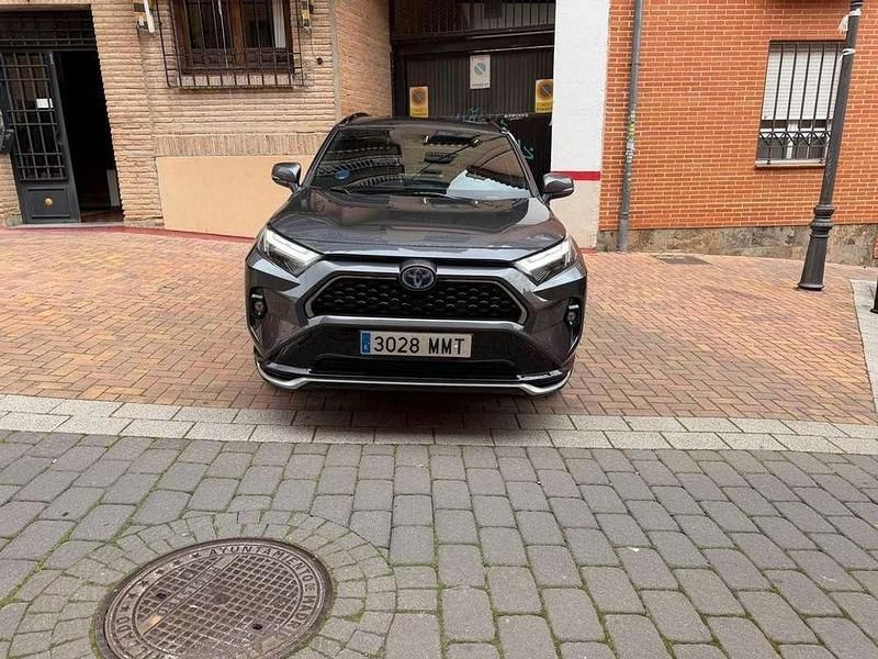 Usado Toyota RAV4 Hybrid Advance 306 CV (225 kW) 2024 Negro SUV