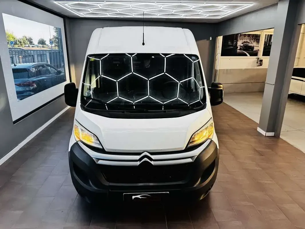 Usado Citroën Jumper 131 CV (96 kW) 2016 Blanco Monovolumen