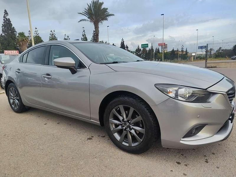 Gris Usado 2014 Mazda 6 Luxury Berlina | 9400 € (Precio justo) - Imagen 1/4