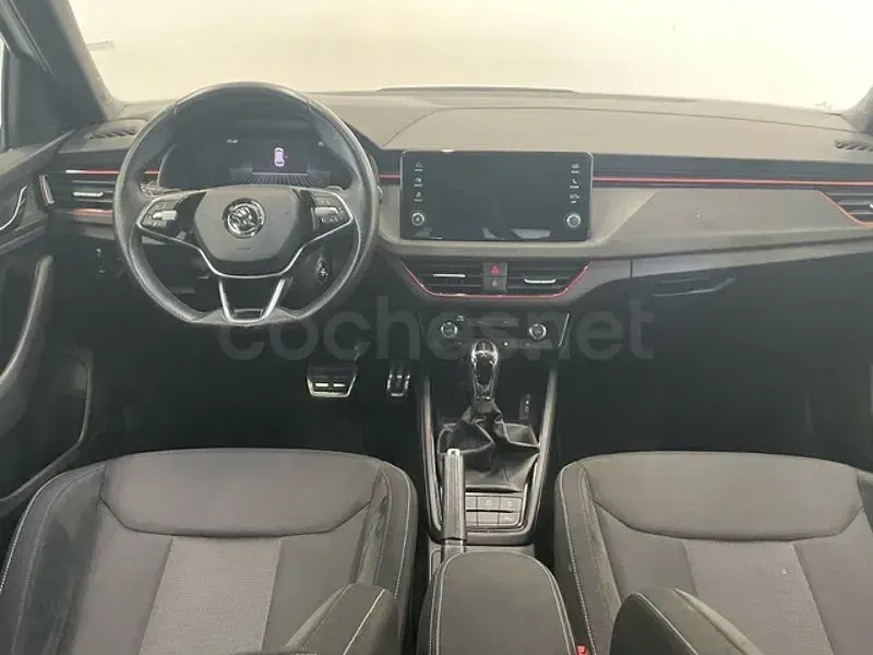 Usado Skoda Kamiq 115 CV (84 kW) 2024 Blanco SUV