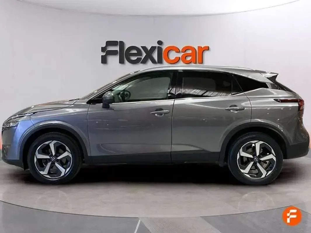 Usado Nissan Qashqai N-Connecta 140 CV (102 kW) 2023 Gris SUV