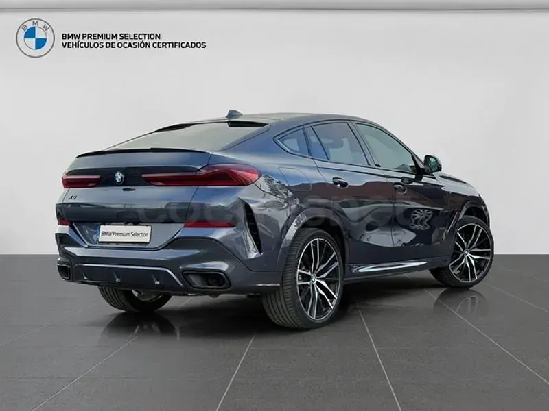 Usado BMW X6 Comfort Edition 340 CV (250 kW) 2022 Gris / plata SUV