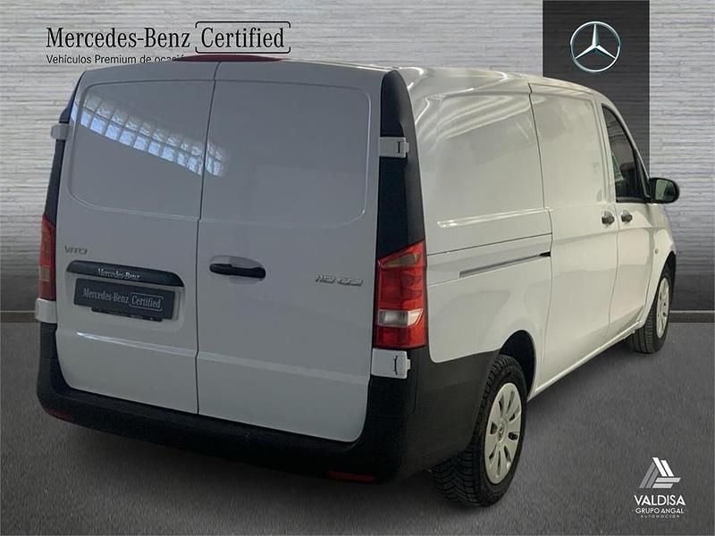 Usado Mercedes Vito 102 CV (75 kW) 2023 Blanco Van