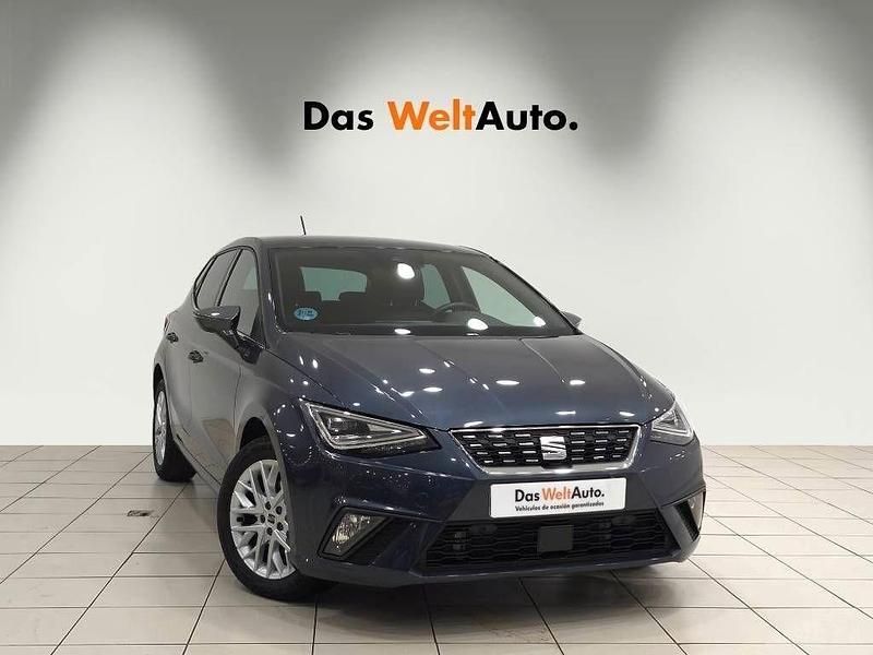 Usado Seat Ibiza 115 CV (84 kW) 2025 Gris Utilitario