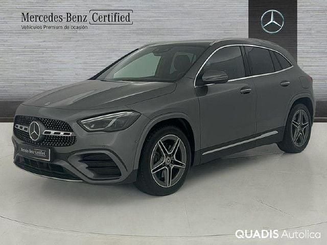 Usado Mercedes GLA220 AMG line 190 CV (139 kW) 2024 Gris montaña SUV