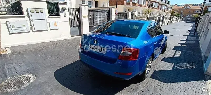 Occasion Skoda Octavia Ambition 105 PK (77 kW) 2014 Blauw Stationwagen