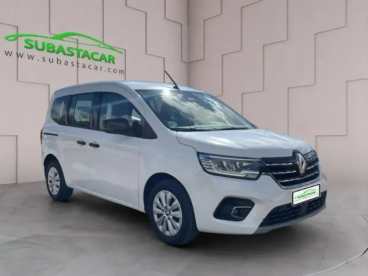 Usado Renault Kangoo Edition One 75 CV (55 kW) 2021 Blanco Monovolumen