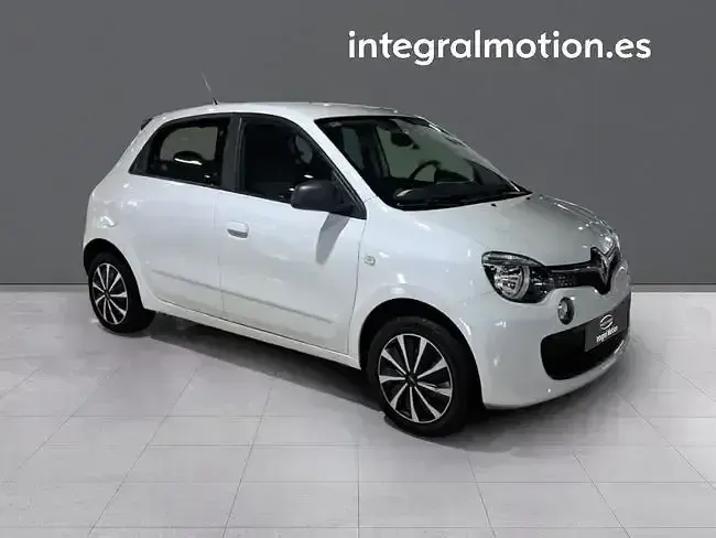 Usado Renault Twingo Intens 70 CV (51 kW) 2016 Blanco Utilitario
