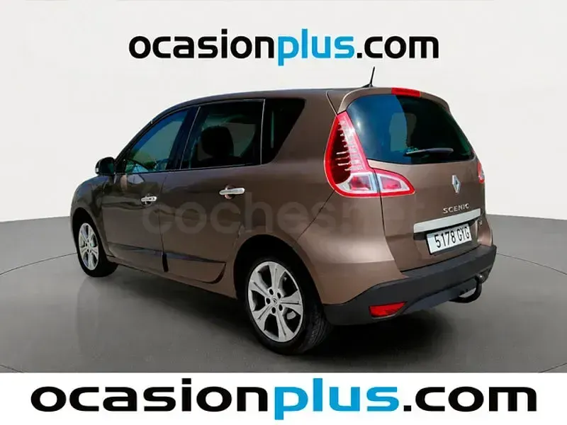 Usado Renault Scénic III 131 CV (96 kW) 2010 Marrón Monovolumen