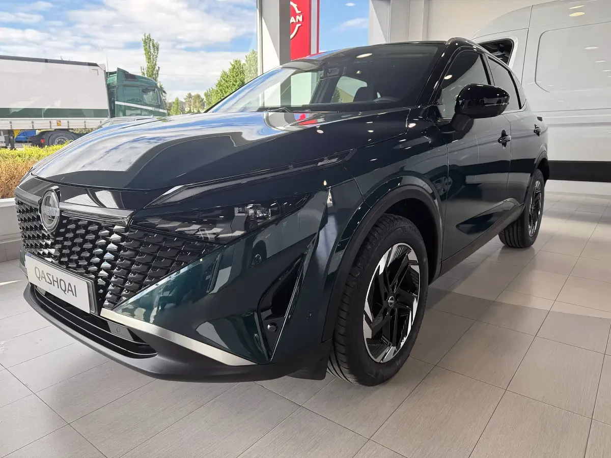 Nuevo Nissan Qashqai N-Connecta 190 CV (139 kW) 2026 Azul SUV