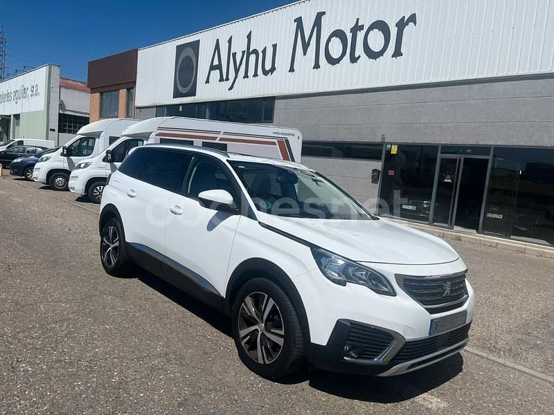 Blanco Usado 2019 Peugeot 5008 Allure Monovolumen | 14.990 € (Buen precio) - Imagen 1/4