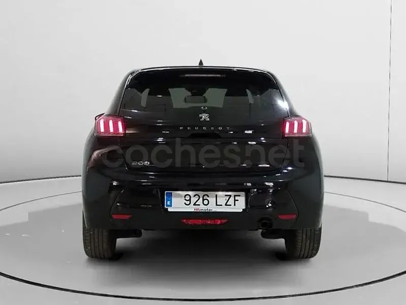 Usado Peugeot 208 Allure 100 CV (73 kW) 2022 Negro Utilitario